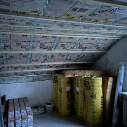 AIS Schlueter Dachdeckerei Dachisolierung Innenansicht Decke