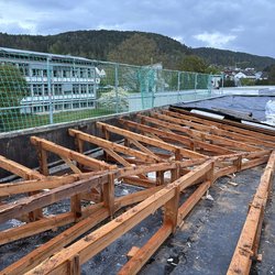 AIS Schlueter Dachdeckerei Rueckbauarbeiten